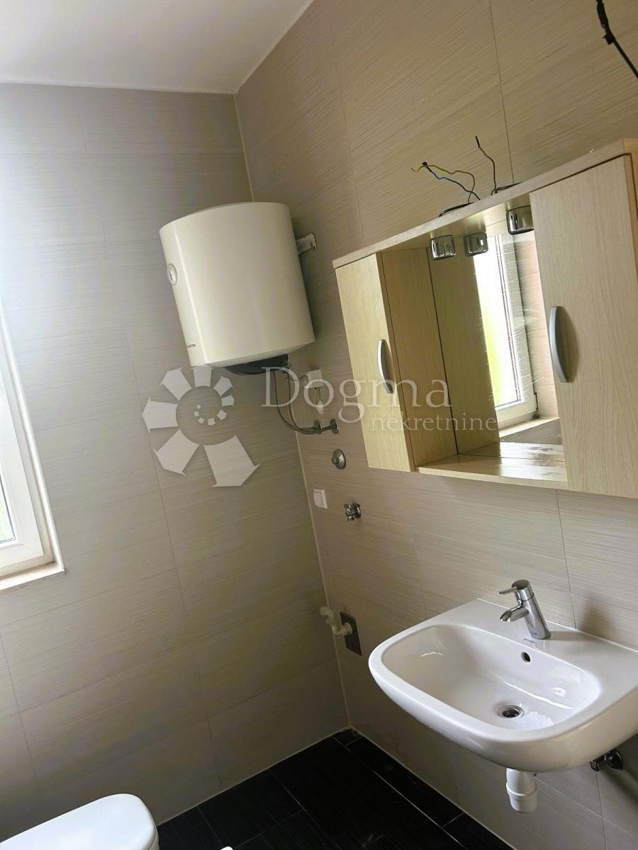 Allogio Mundanije, Rab, 75,25m2