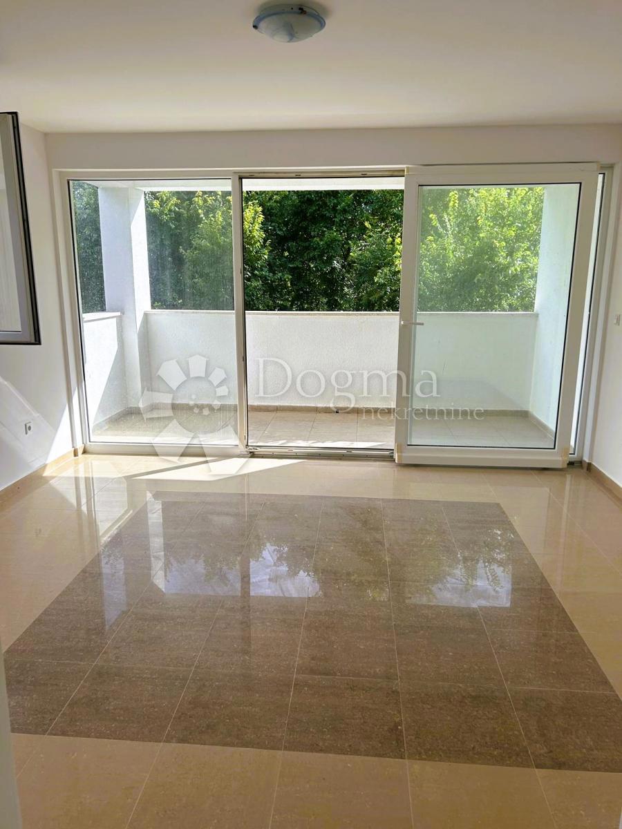 Allogio Mundanije, Rab, 75,25m2