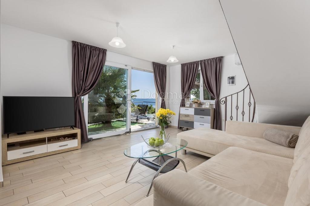 Casa Sveta Jelena, Mošćenička Draga, 90m2