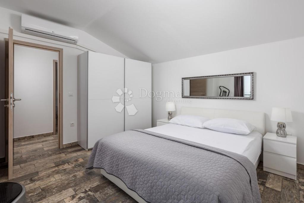 Casa Sveta Jelena, Mošćenička Draga, 90m2