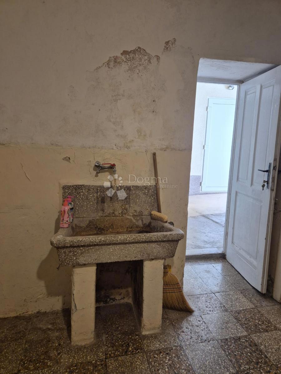 Casa Vranjic, Solin - Okolica, 188m2