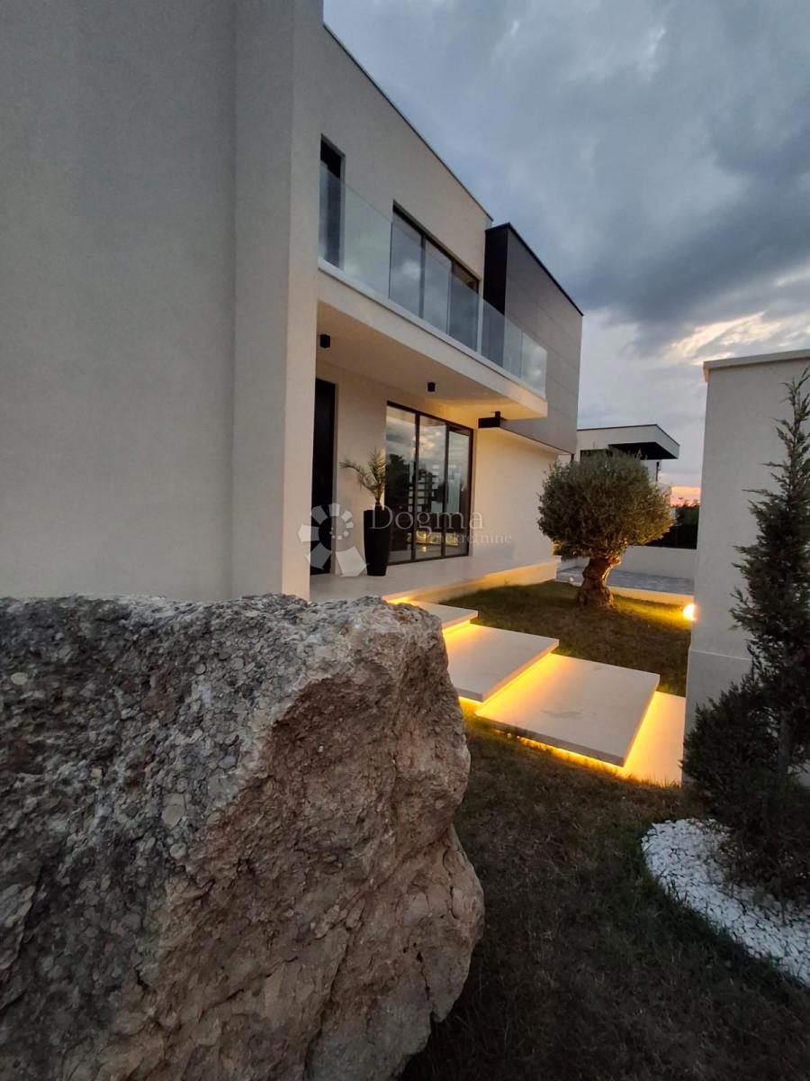 Casa Privlaka, 230m2