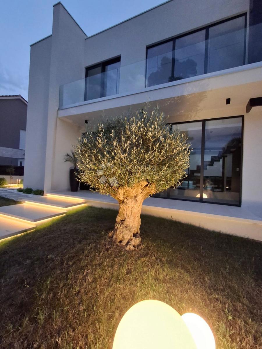 Casa Privlaka, 230m2