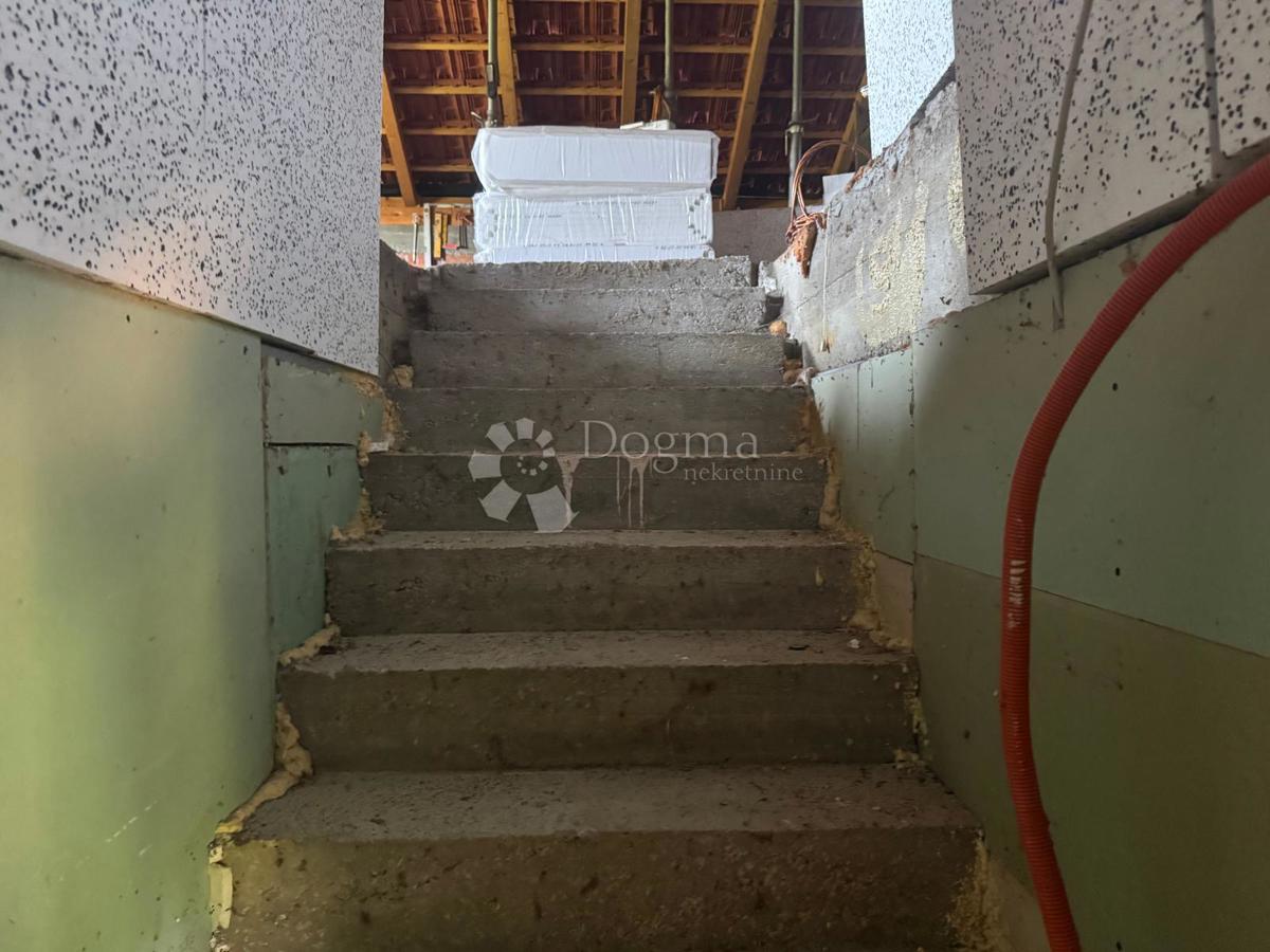 Casa Banovo, Vrbovec, 170m2