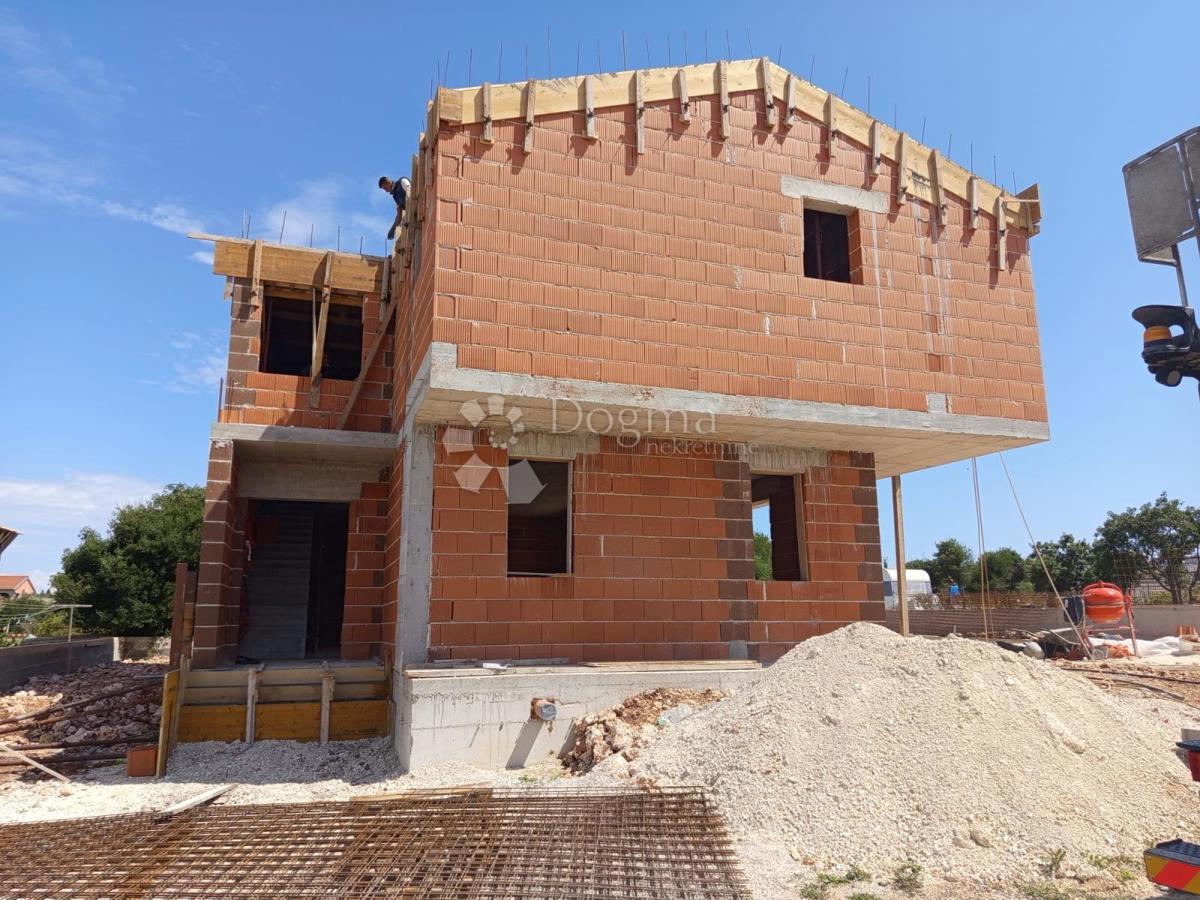 Casa Monteserpo - Komunal, Pula, 150m2