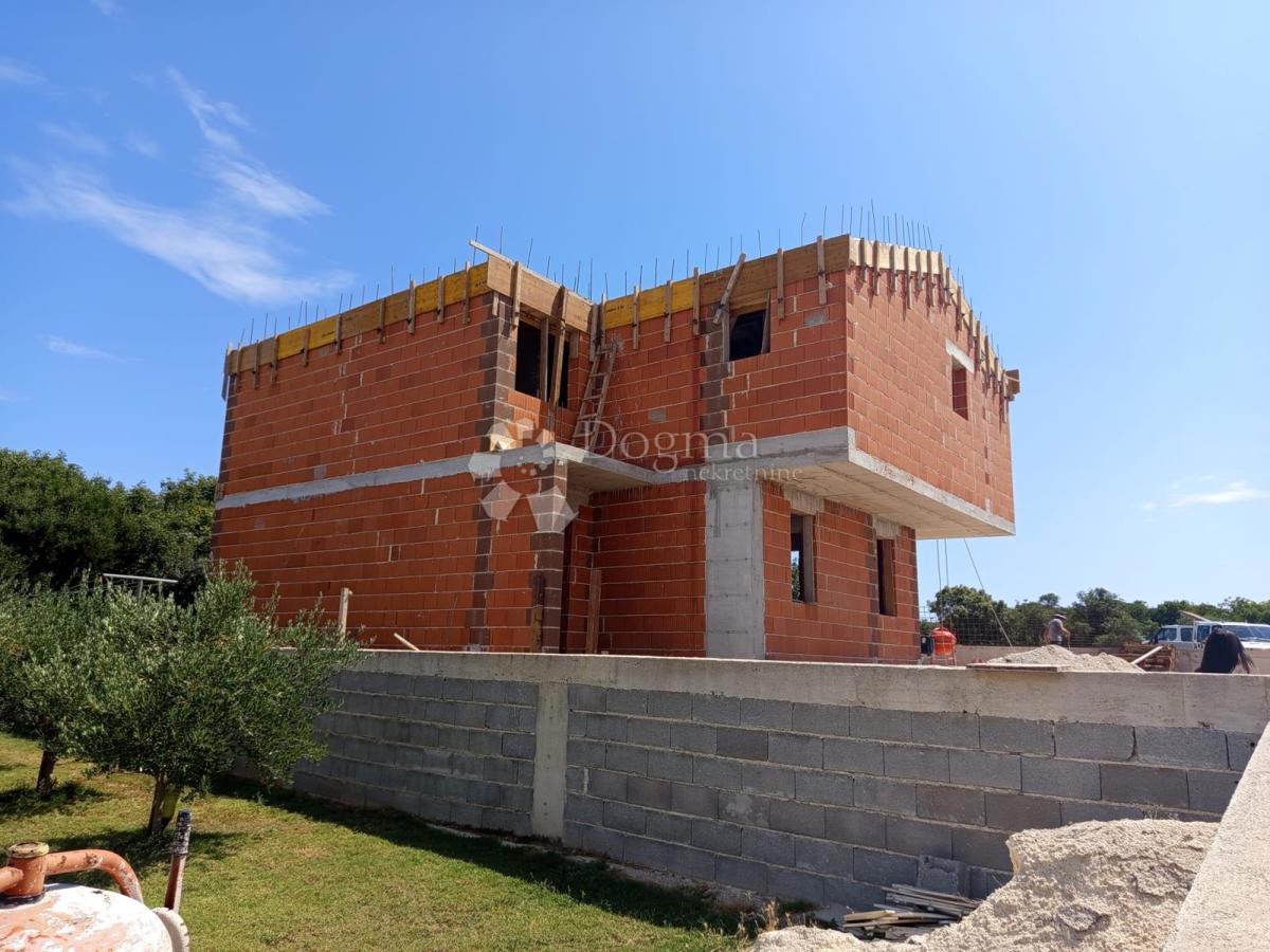 Casa Monteserpo - Komunal, Pula, 150m2