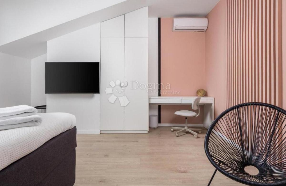 Allogio Opatija - Centar, Opatija, 83,80m2