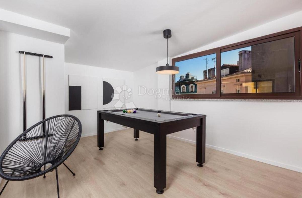 Allogio Opatija - Centar, Opatija, 83,80m2