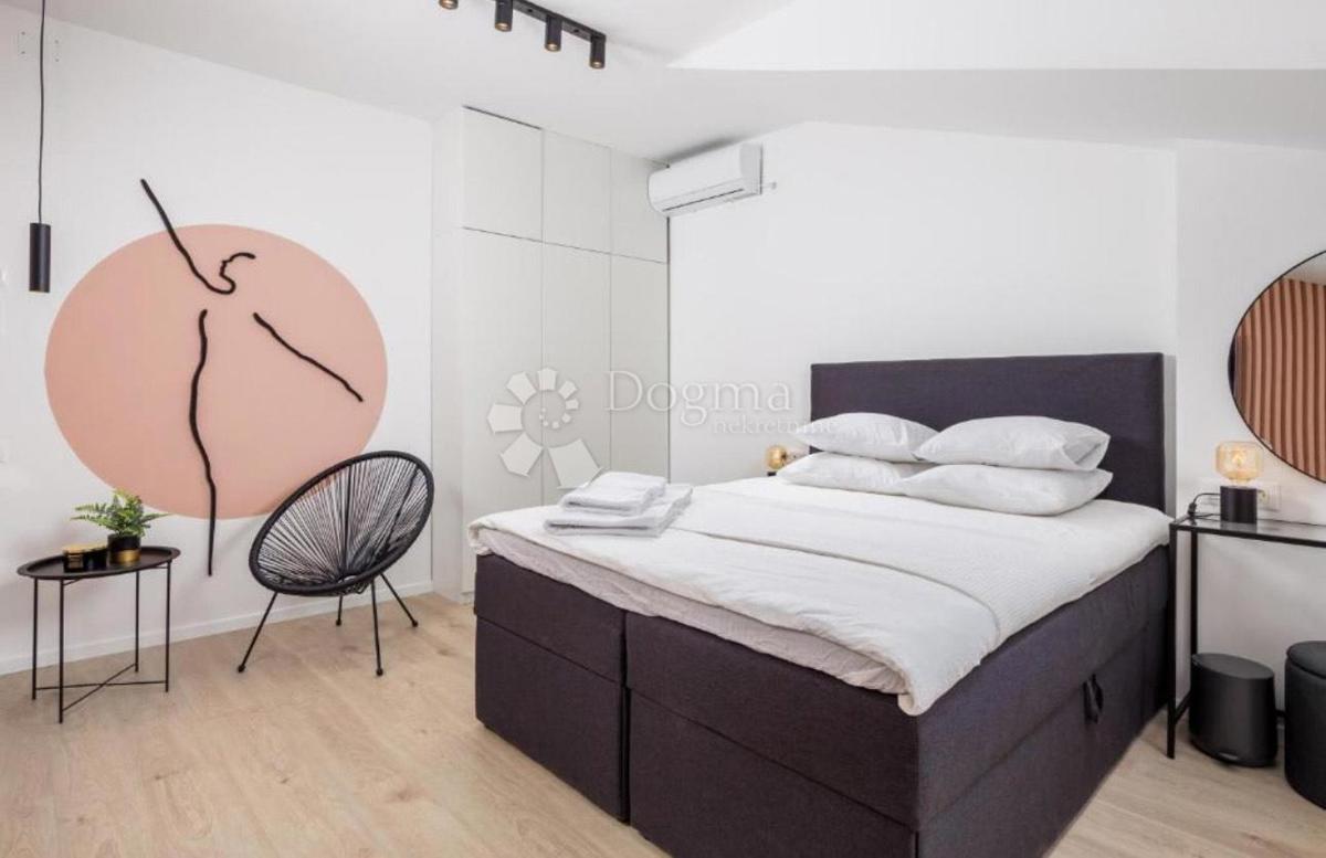 Allogio Opatija - Centar, Opatija, 83,80m2