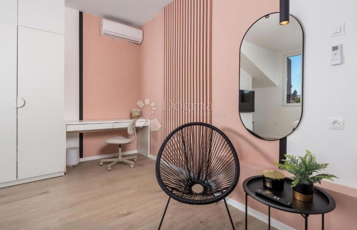 Allogio Opatija - Centar, Opatija, 83,80m2