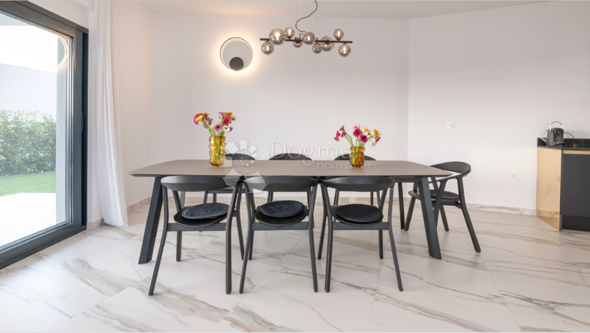 Eccezionale villa di lusso con vista panoramica sul mare a Podstrana