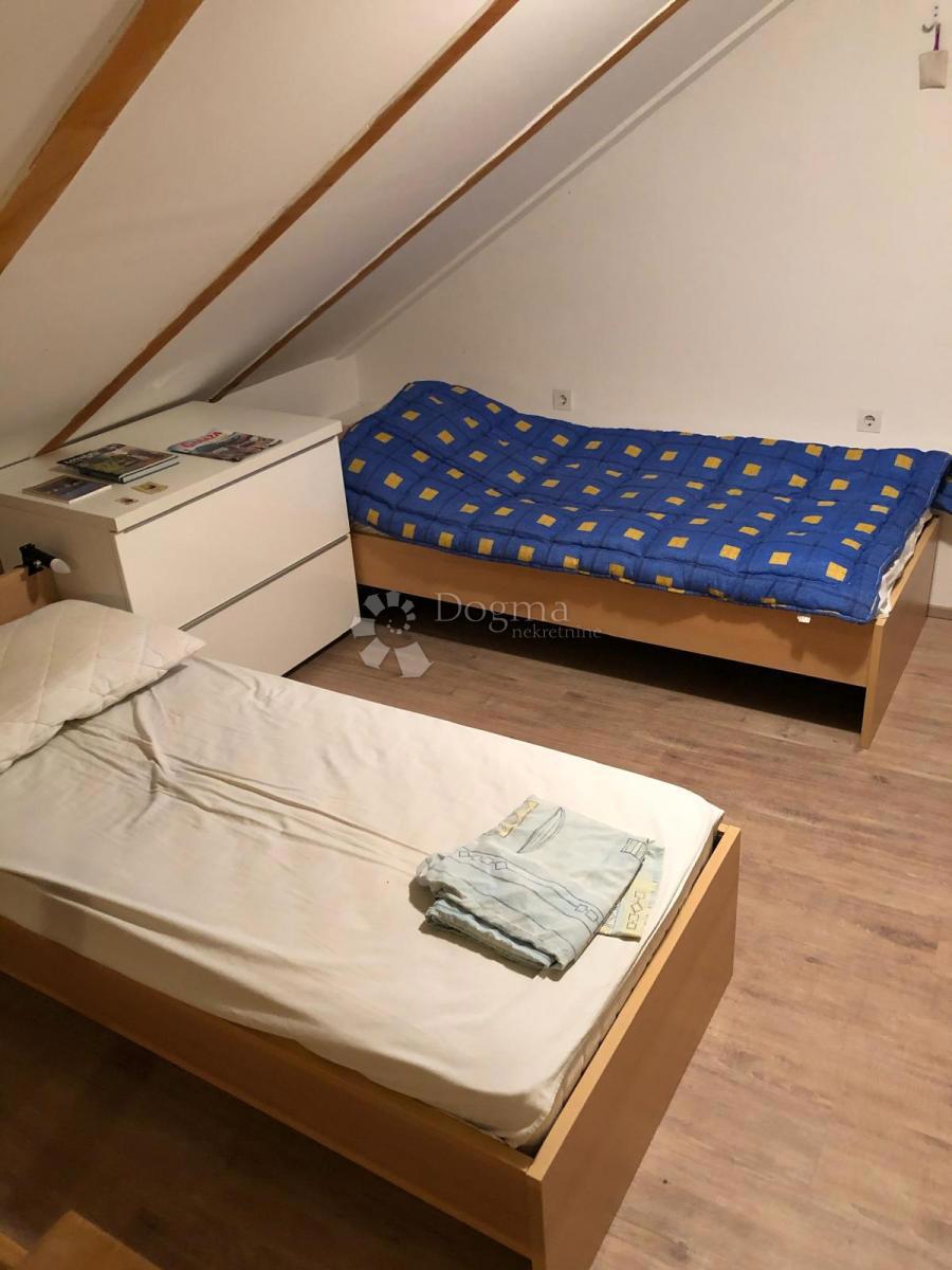 Casa Svinica, Majur, 103m2