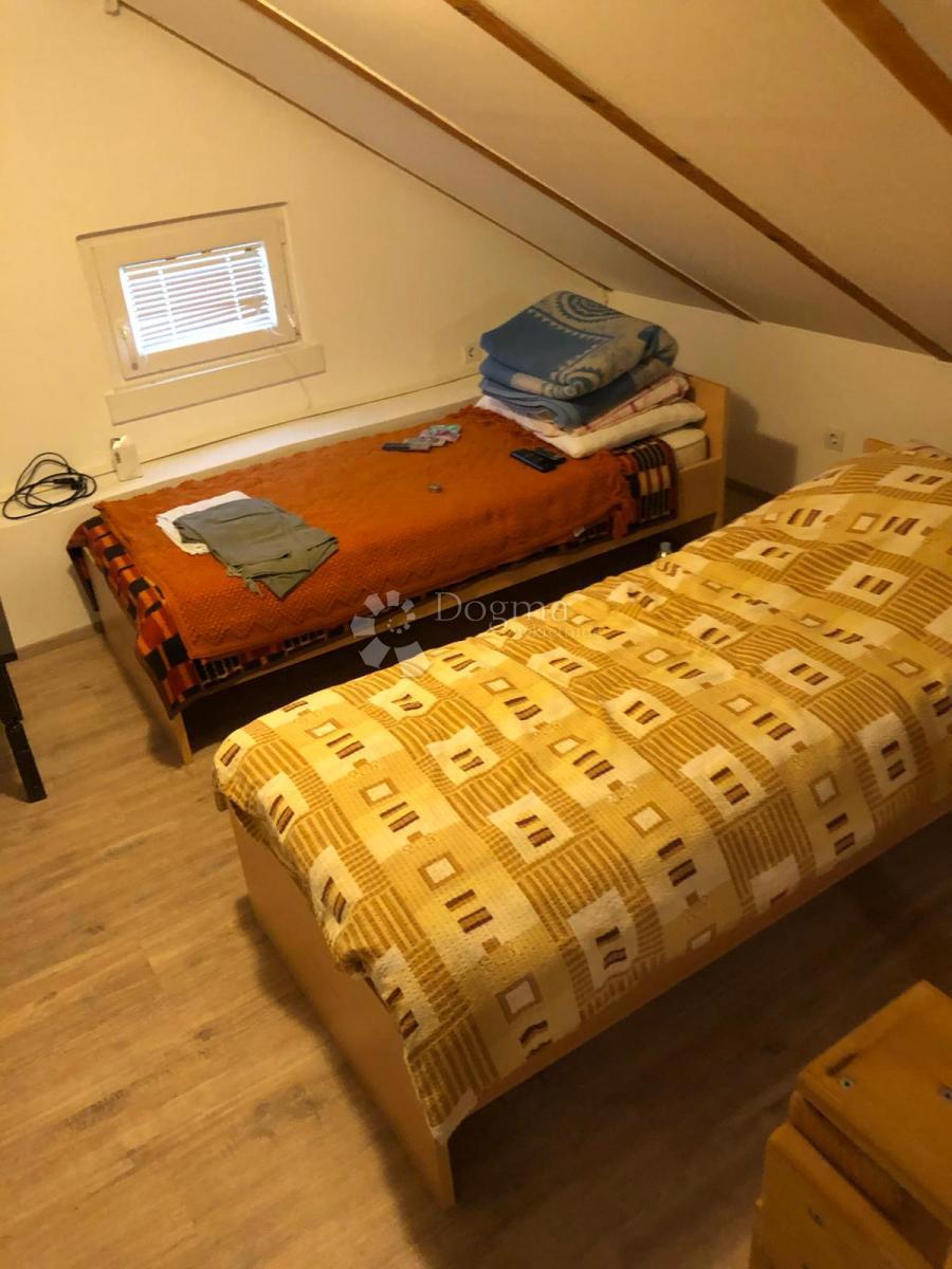 Casa Svinica, Majur, 103m2