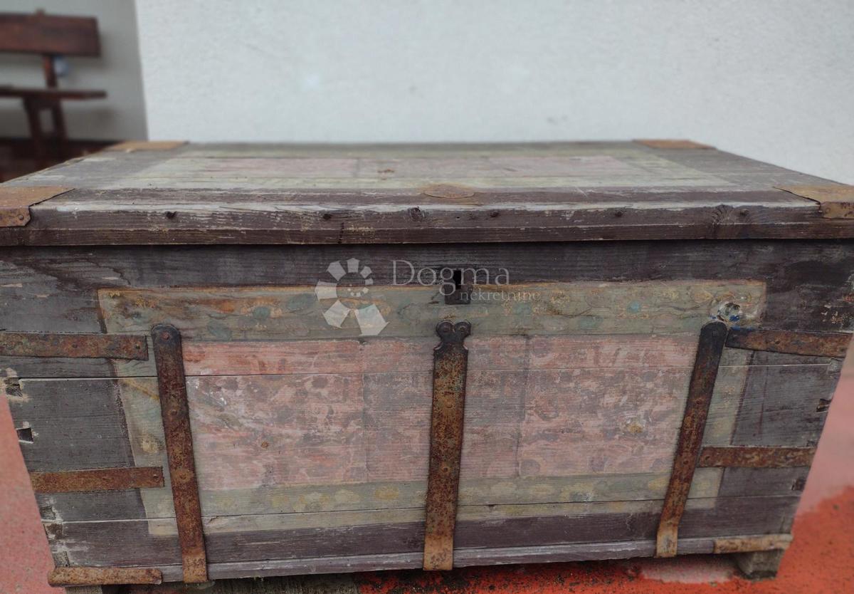 Casa Svinica, Majur, 103m2