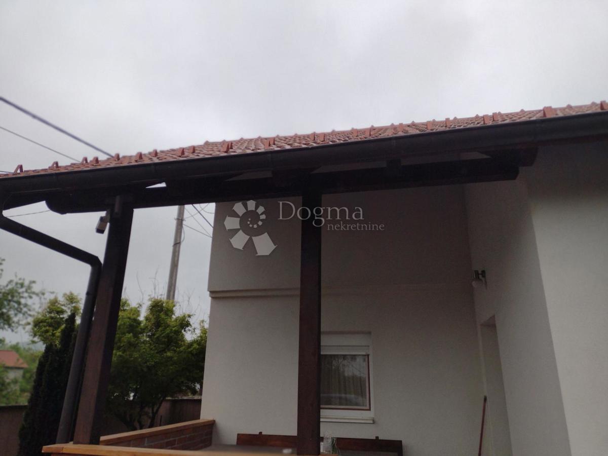 Casa Svinica, Majur, 103m2