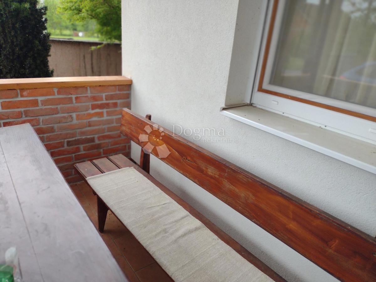 Casa Svinica, Majur, 103m2