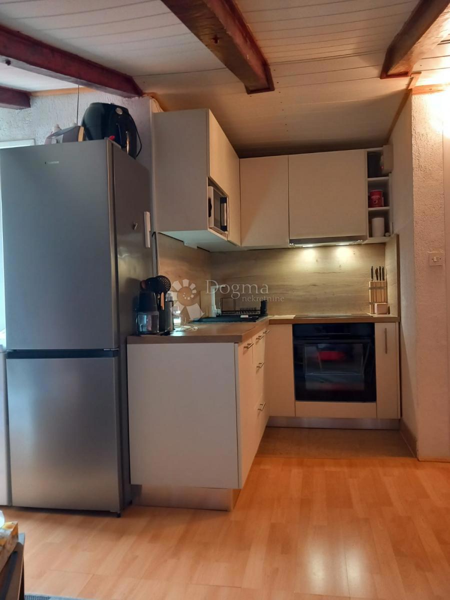 Appartamento Konjsko, Karlobag, 36m2
