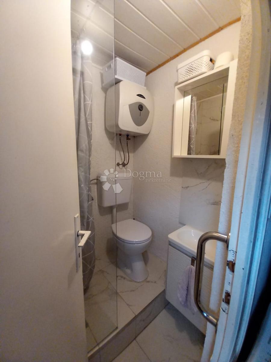 Appartamento Konjsko, Karlobag, 36m2