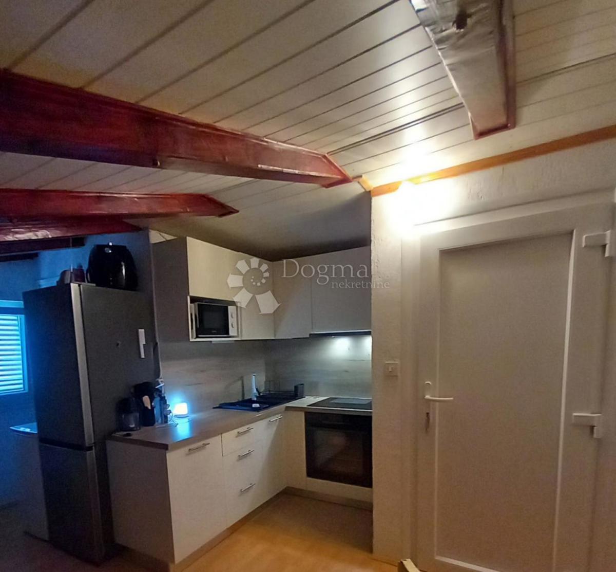 Appartamento Konjsko, Karlobag, 36m2