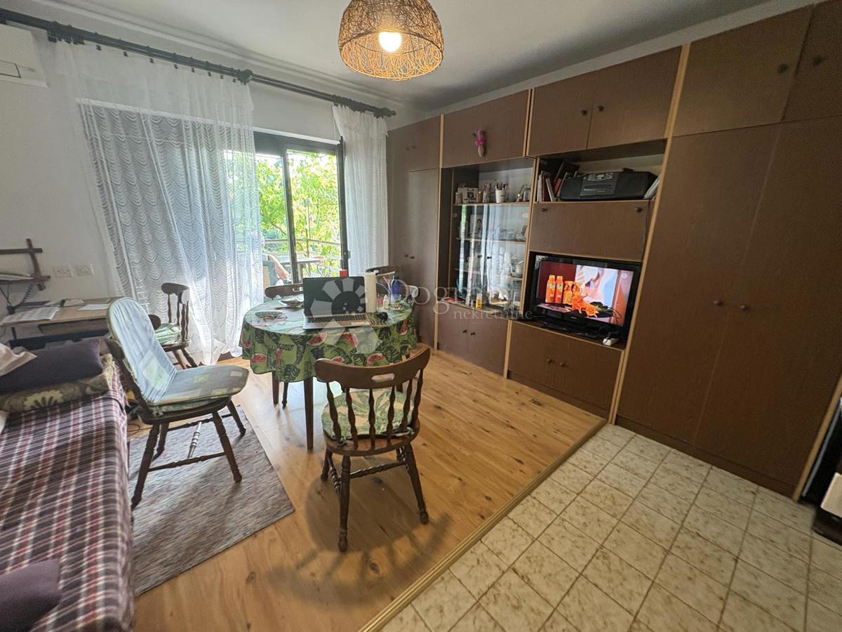 Appartamento Pinezići, Krk, 80m2