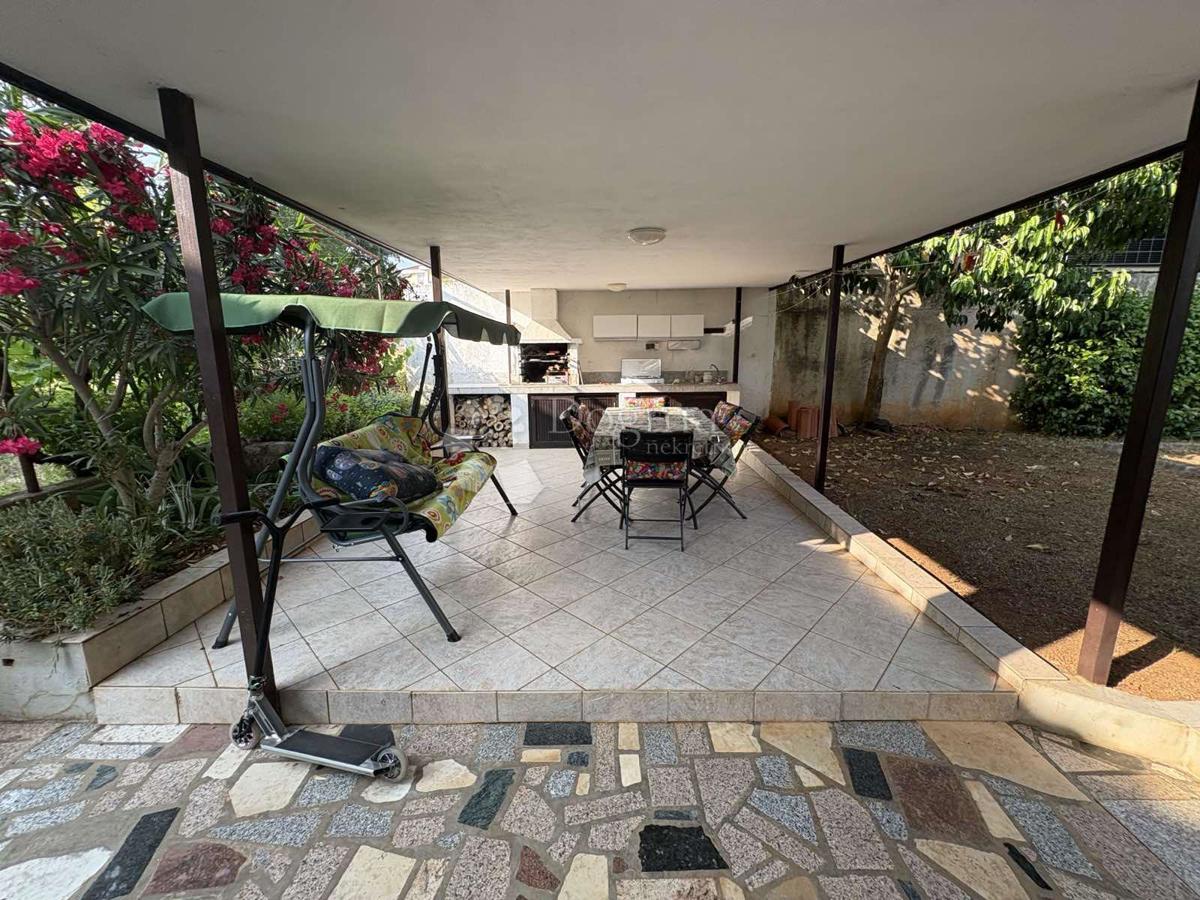 Appartamento Pinezići, Krk, 80m2