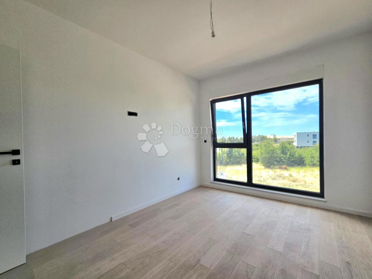 Nuovo edificio, ascensore, 1 posto auto