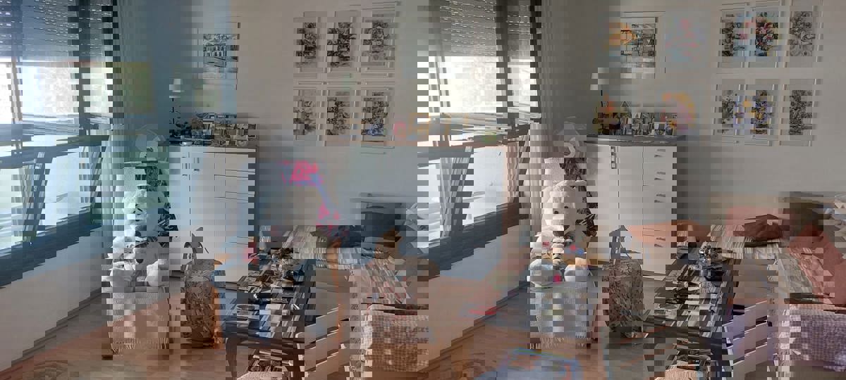 Allogio Knin, 78,29m2