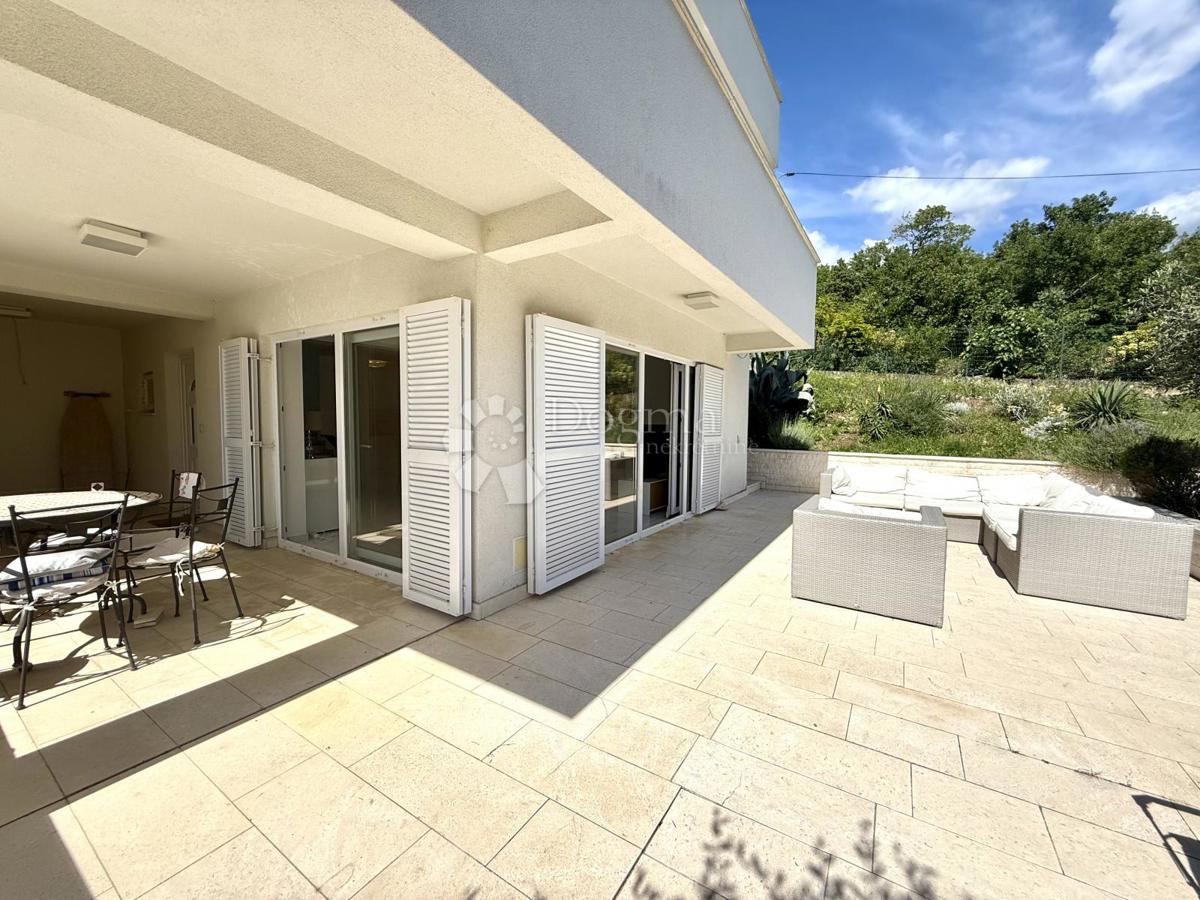 Casa Dramalj, Crikvenica, 205m2