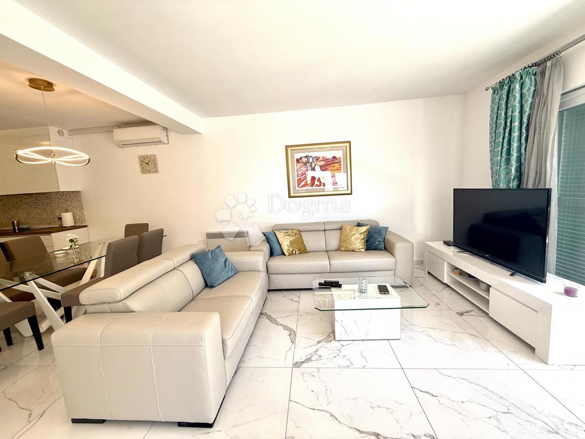 Casa Dramalj, Crikvenica, 205m2