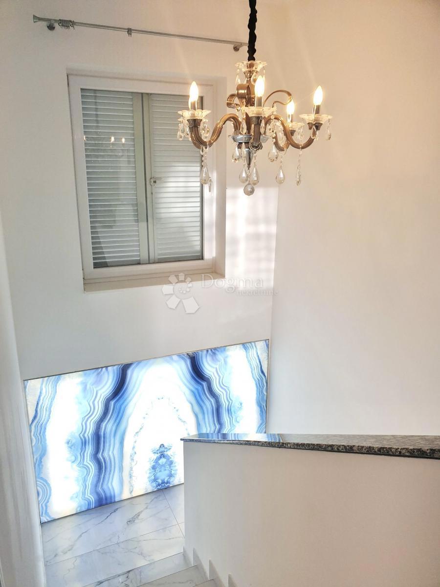 Casa Dramalj, Crikvenica, 205m2