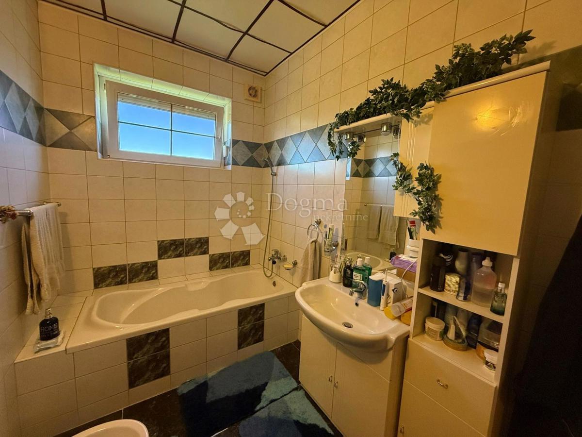 Casa Sračinec, 104m2