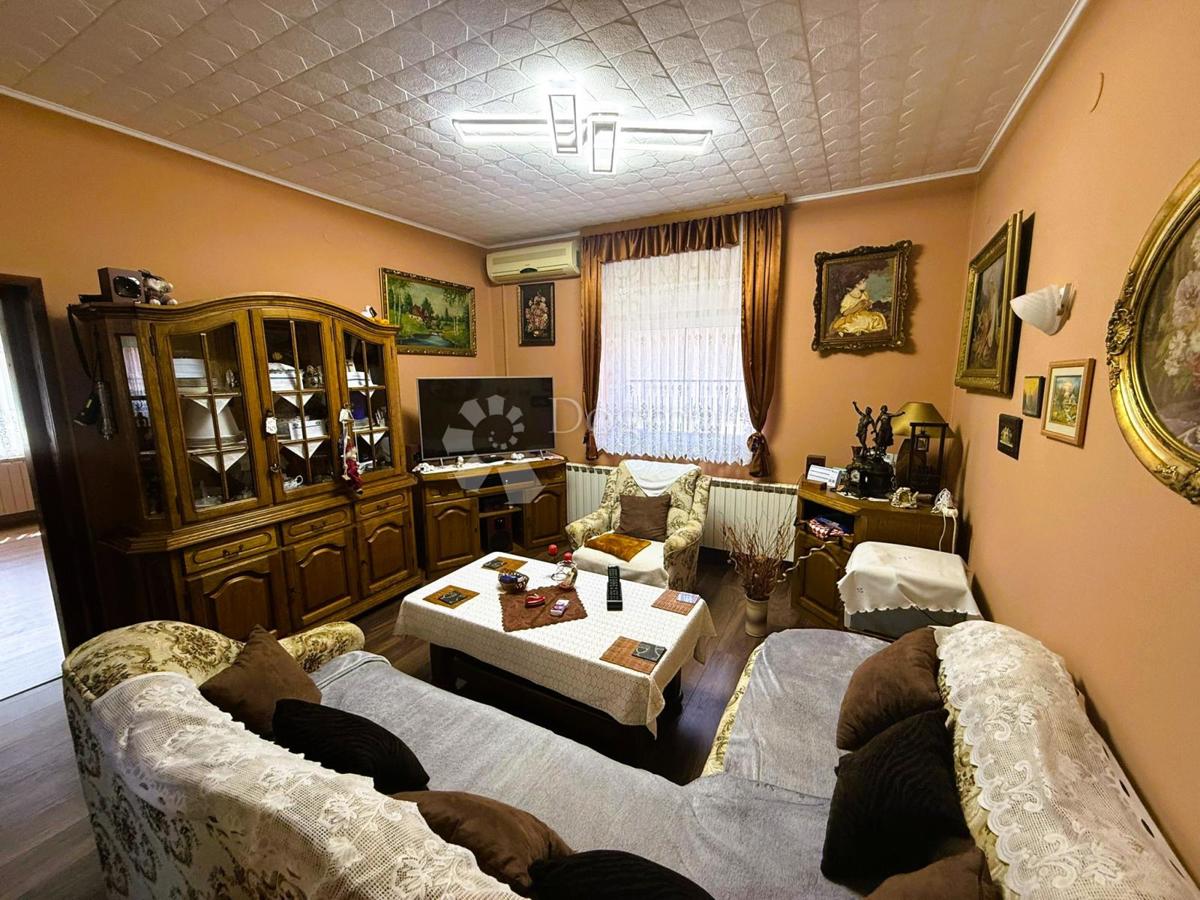 Casa Sračinec, 104m2