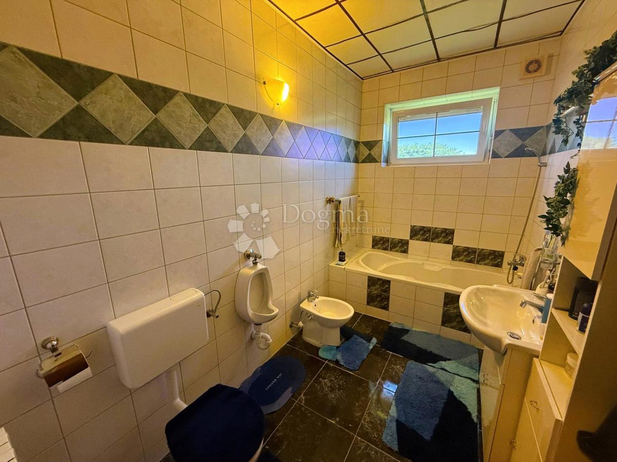 Casa Sračinec, 104m2