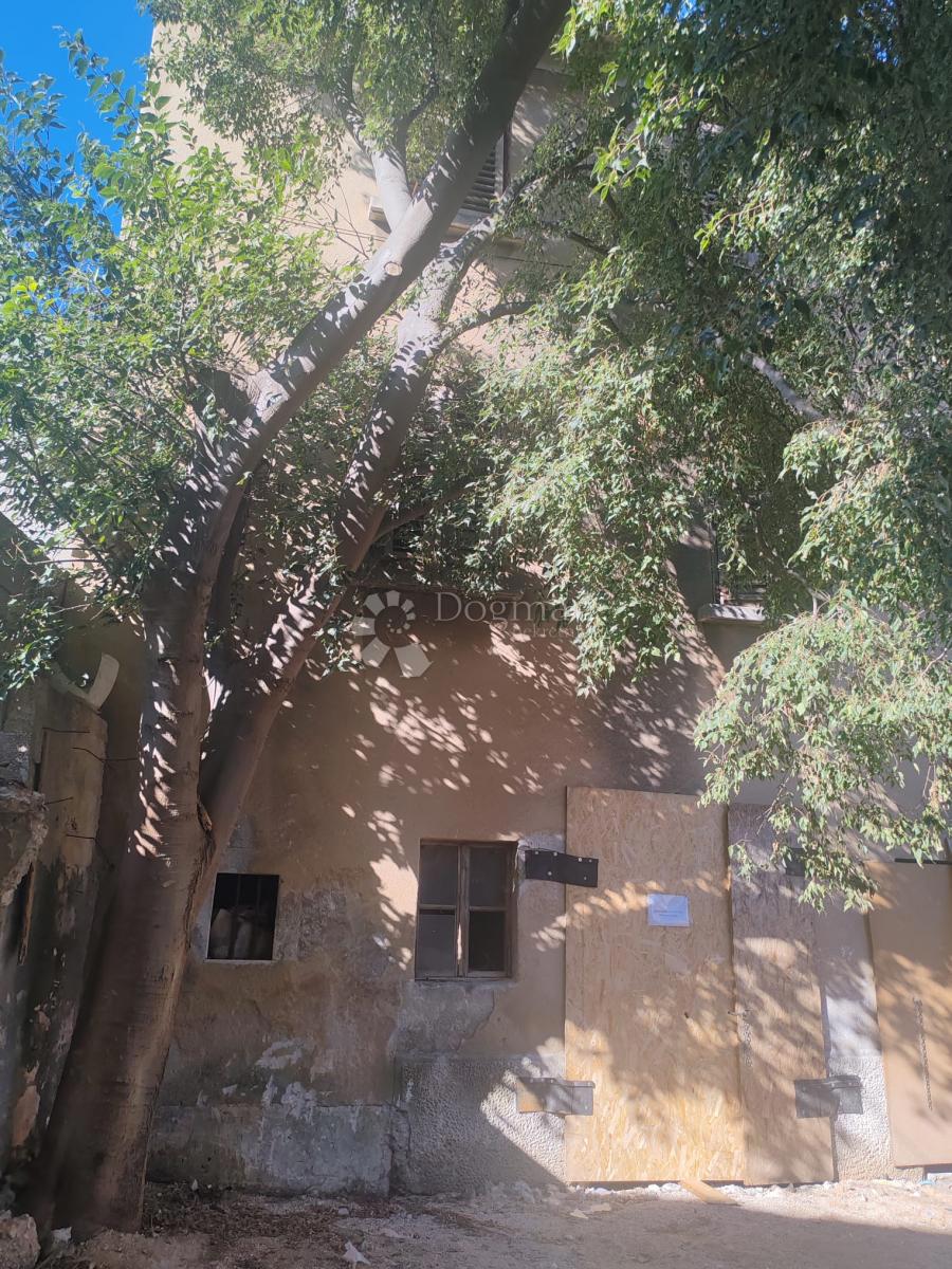 Allogio Gorica, Šibenik, 140m2