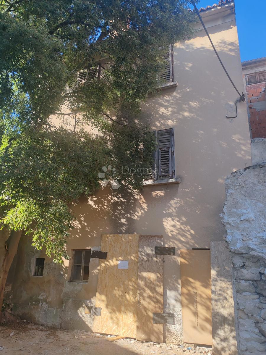 Allogio Gorica, Šibenik, 140m2