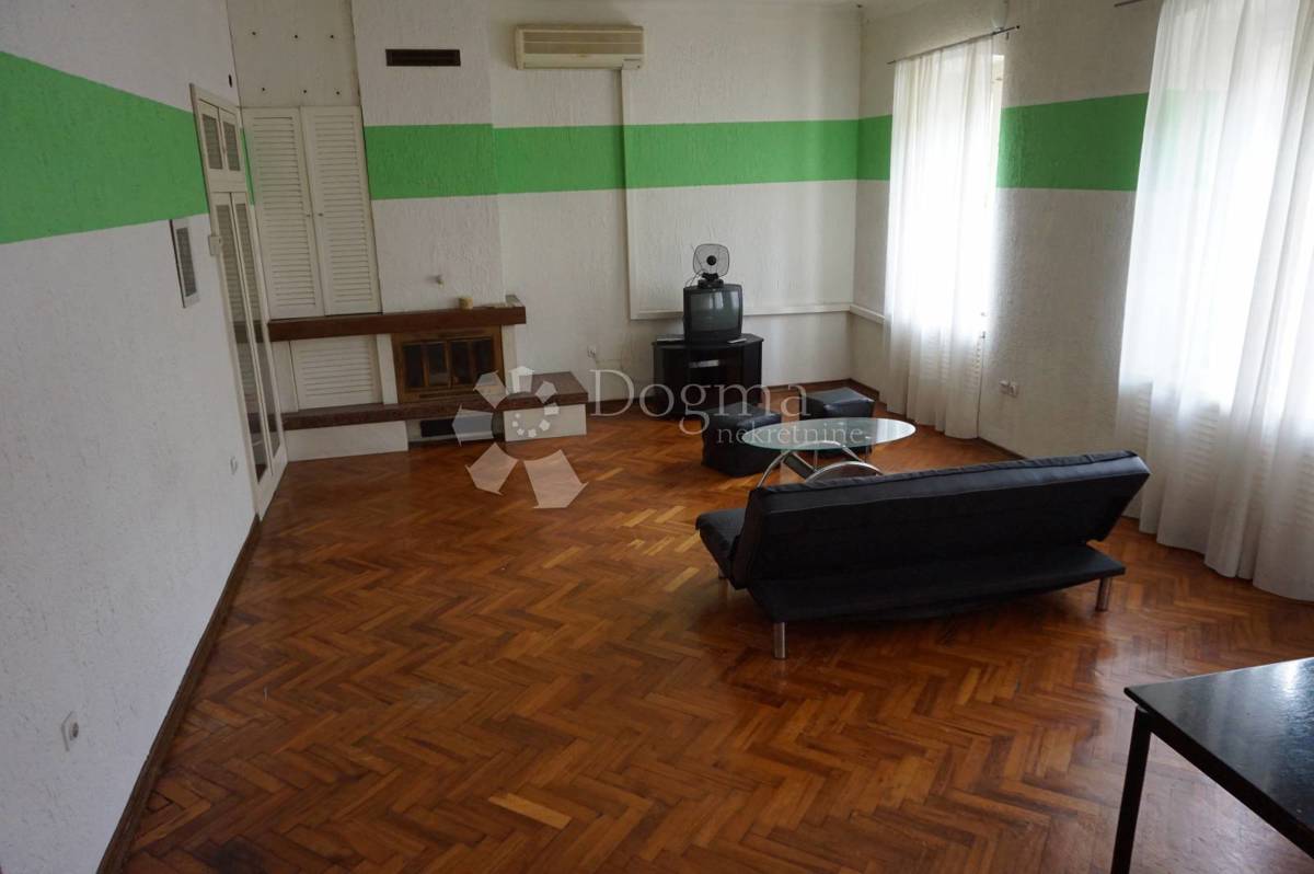 Allogio Sušak, Rijeka, 100m2