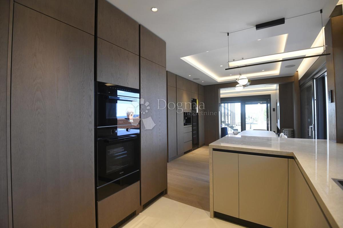 Appartamento Zaton, Nin, 191,10m2