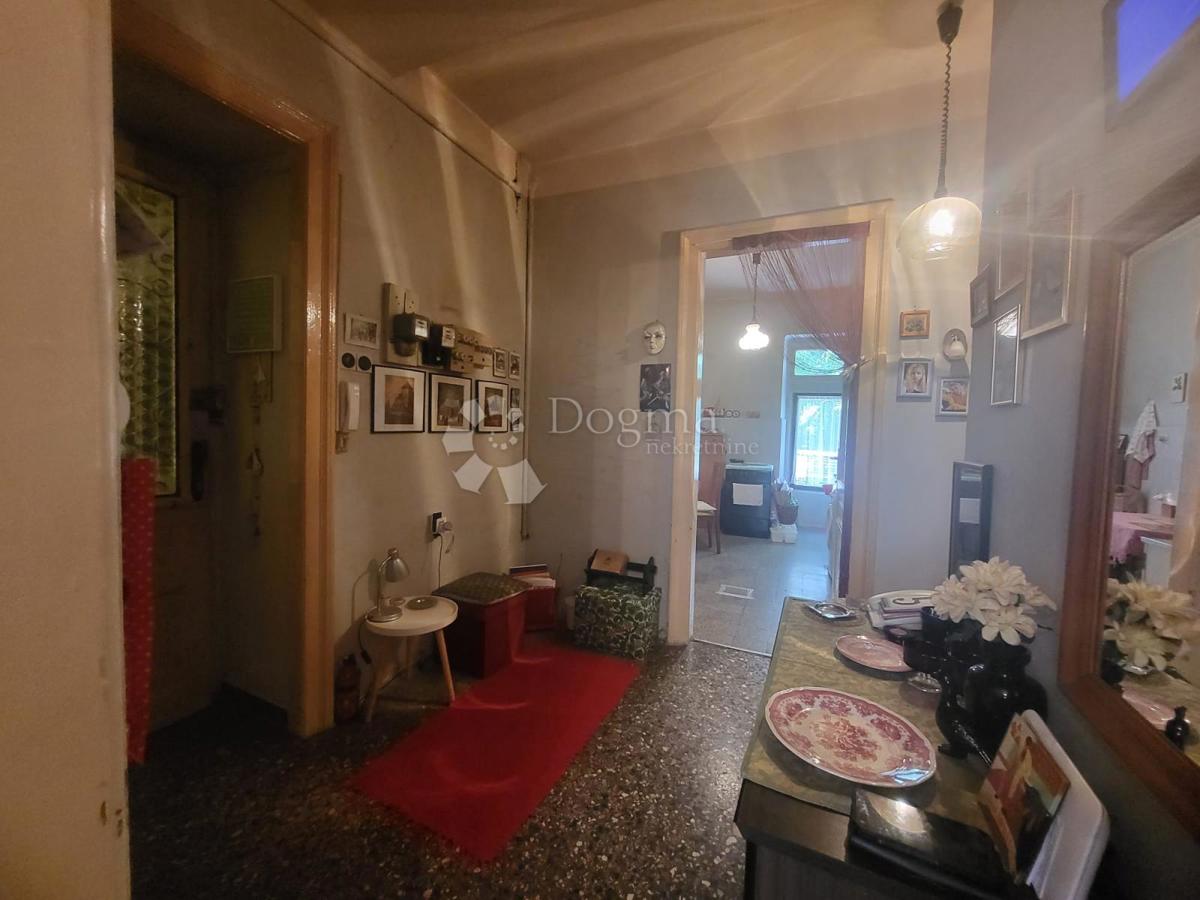 Allogio Centar, Pula, 67,75m2