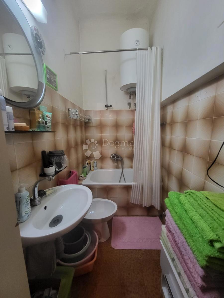 Allogio Centar, Pula, 67,75m2