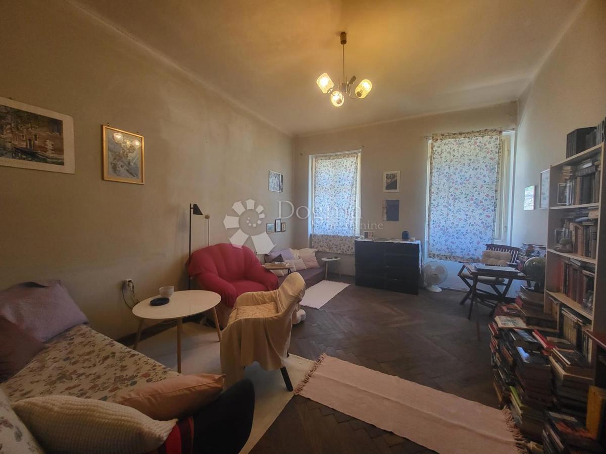 Allogio Centar, Pula, 67,75m2