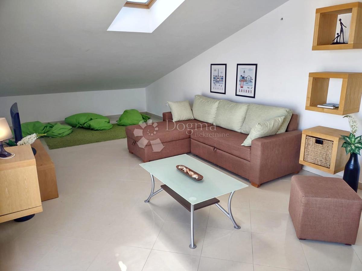 Allogio Ližnjan, 147,34m2