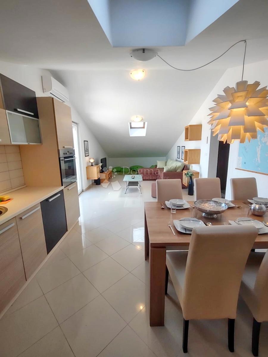 Allogio Ližnjan, 147,34m2