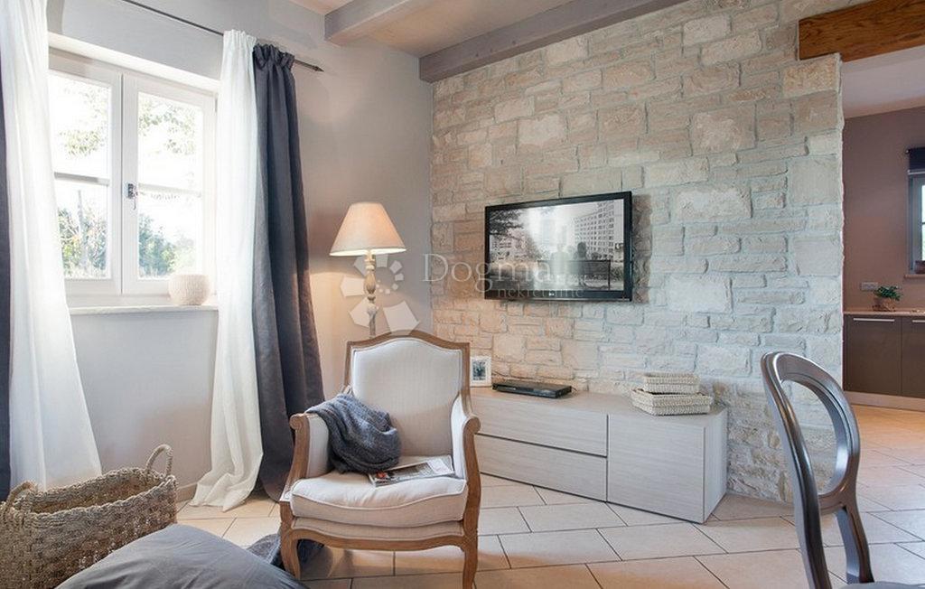 Casa Divšići, Marčana, 220m2