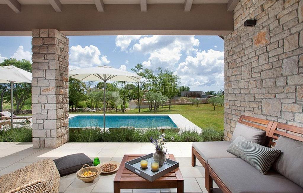 Casa Divšići, Marčana, 220m2