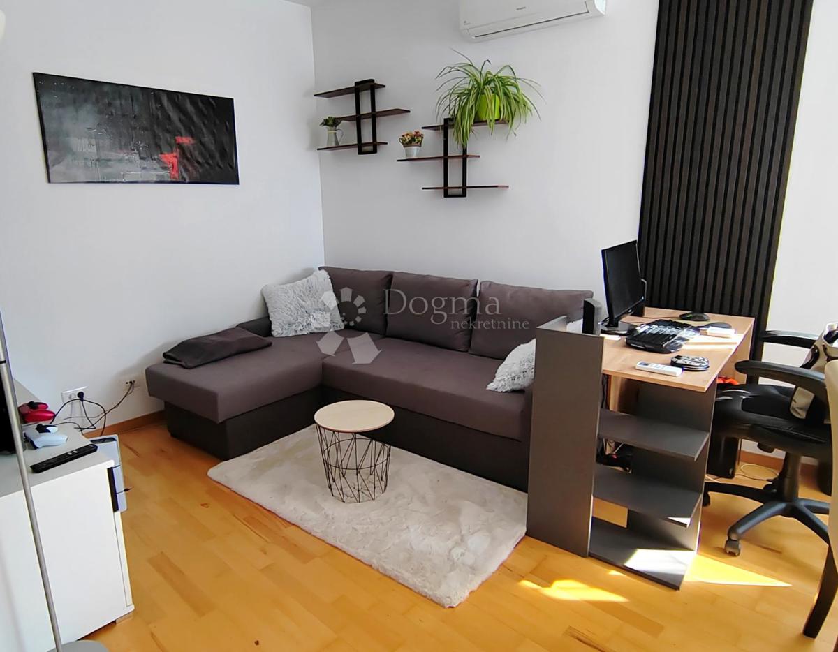 Allogio Lukšić, Črnomerec, 44m2