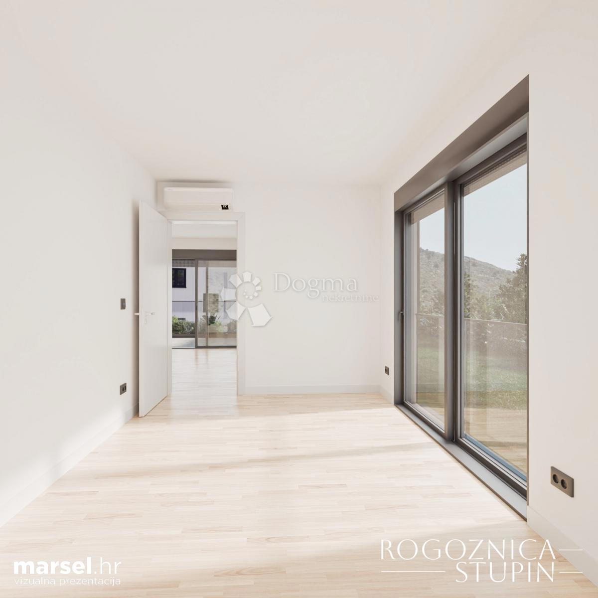 ROGOZNICA - NUOVO EDIFICIO MODERNO 2ª FILA DAL MARE