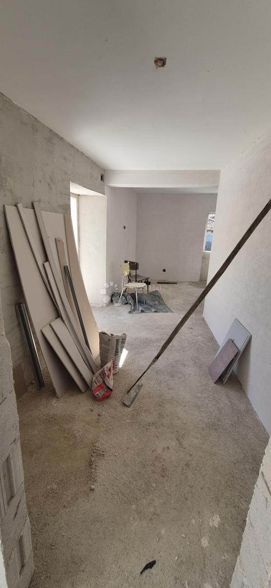 Casa in pietra ristrutturata vicino a Momiano