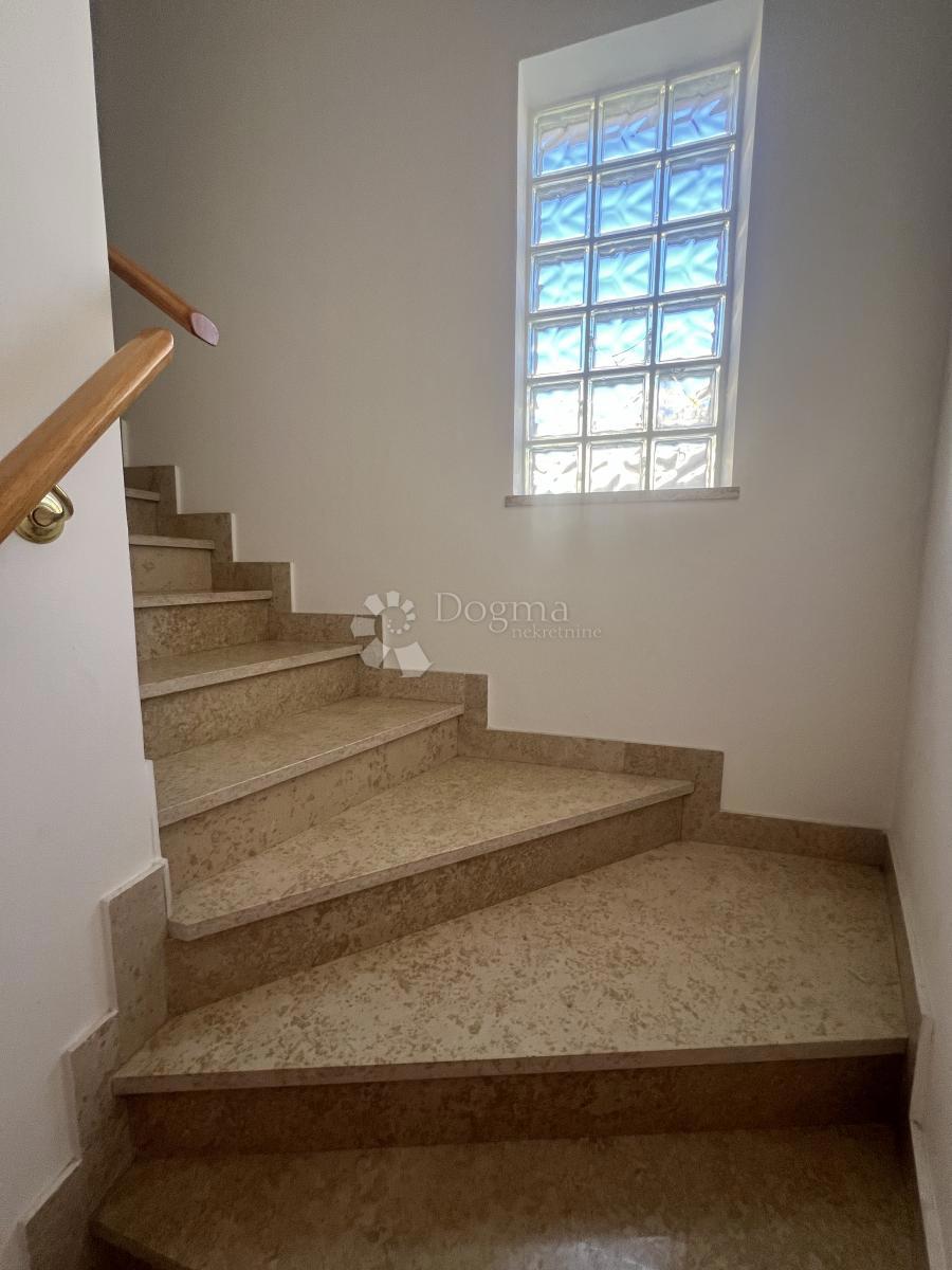 Casa Cokuni, Marčana, 131m2