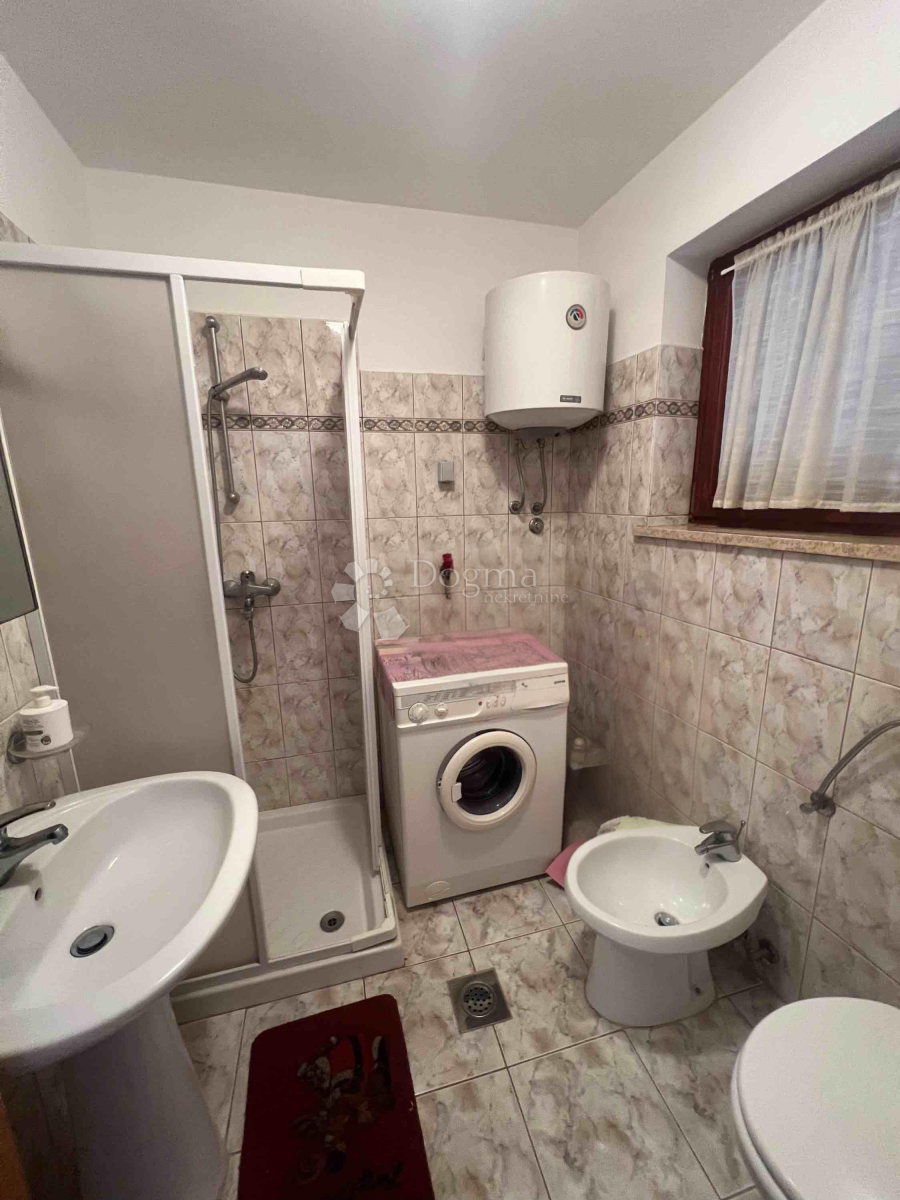 Casa Cokuni, Marčana, 131m2