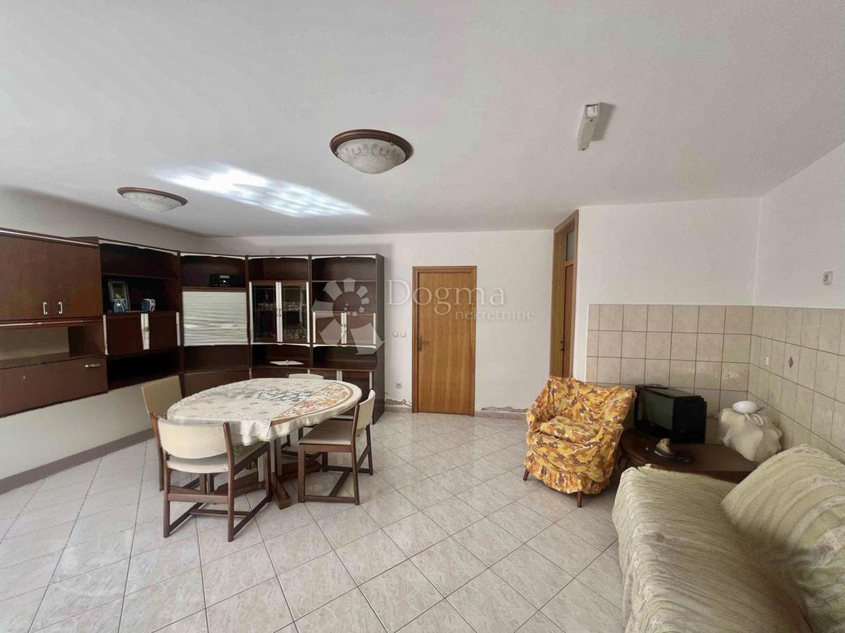 Casa Cokuni, Marčana, 131m2